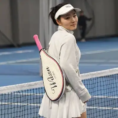 谭龙诗